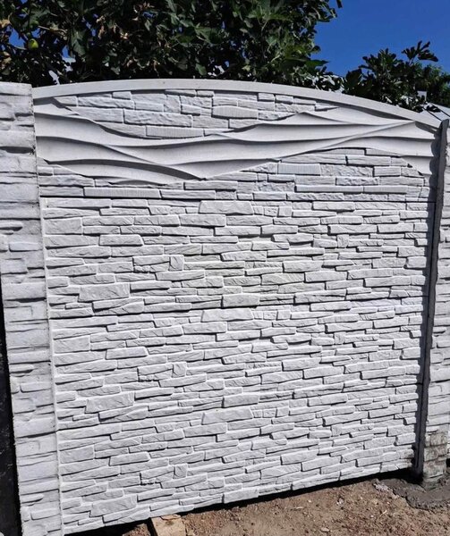 Gard din beton armat